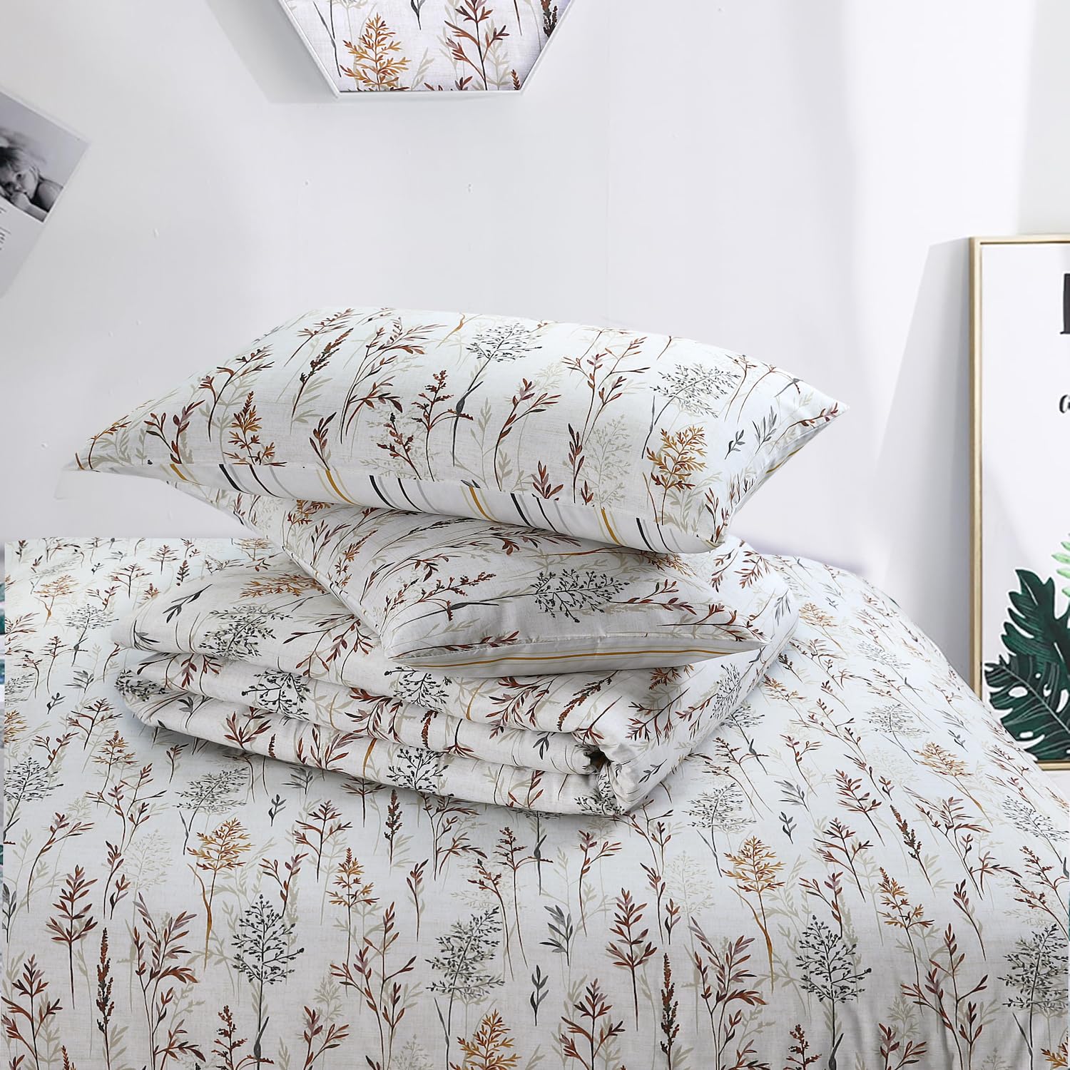 Bronwen Mathews Double Duvet Cover Sets - Microfibre Printed Reversible Duvet Cover Sets - Duvet Cover Double Size Bedding Sets - Double Duvet Sets With Pillowcases (Wildflowers, Double)