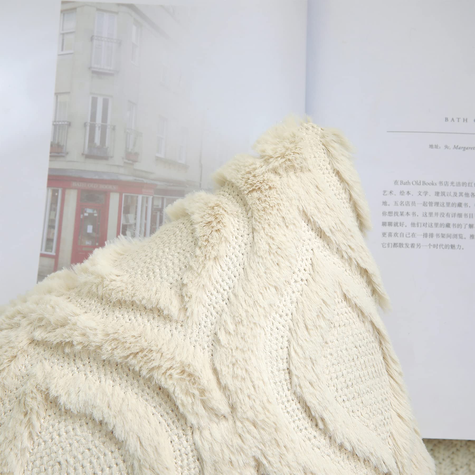 decorUhome Set of 2 Faux Fur Cushion Covers 45x45 cm, Decorative Soft Plush Fluffy Velvet Cushion Cover 18X18 Inch,Square Boho Neutral Pillow case for Sofa, Beige